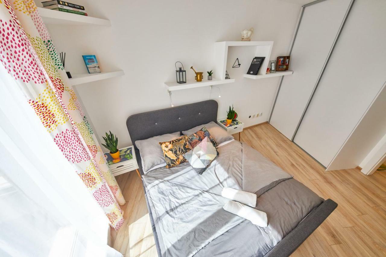 Pineapple Apartment Pressburg Exterior foto